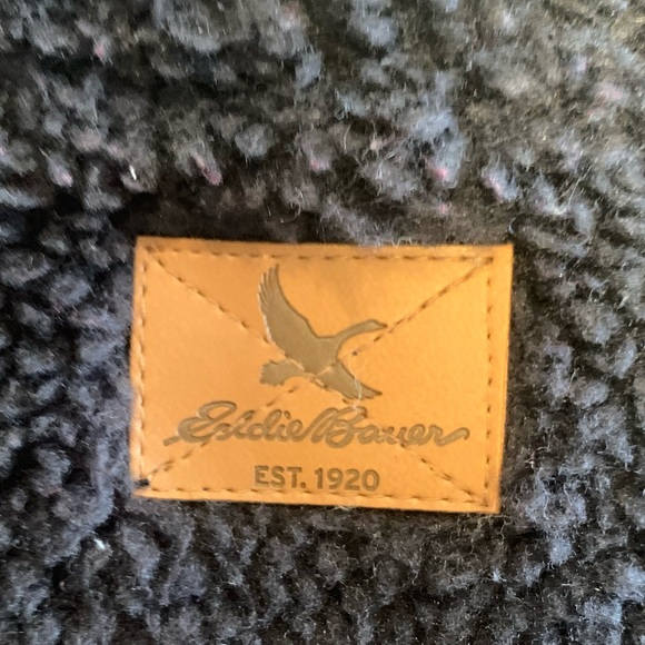 EDDIE BAUER REVERSIBLE VEST - Picture 7 of 7